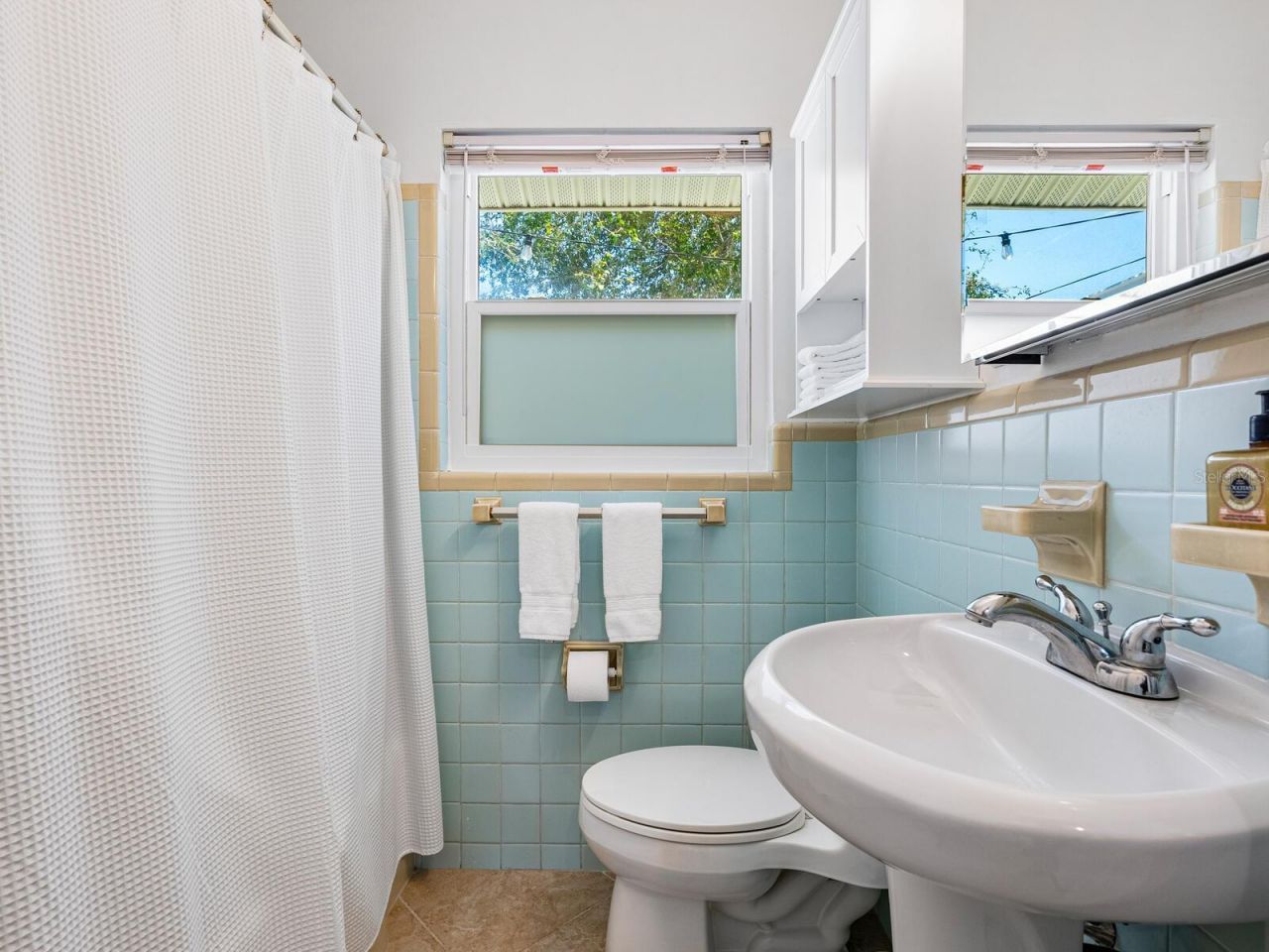 3629 Almeria Avenue, Sarasota, FL 34239 Photo