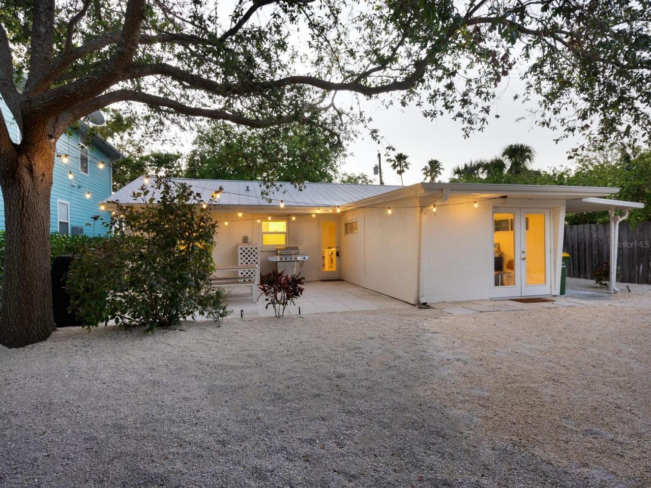 3629 Almeria Avenue, Sarasota, FL 34239 Photo