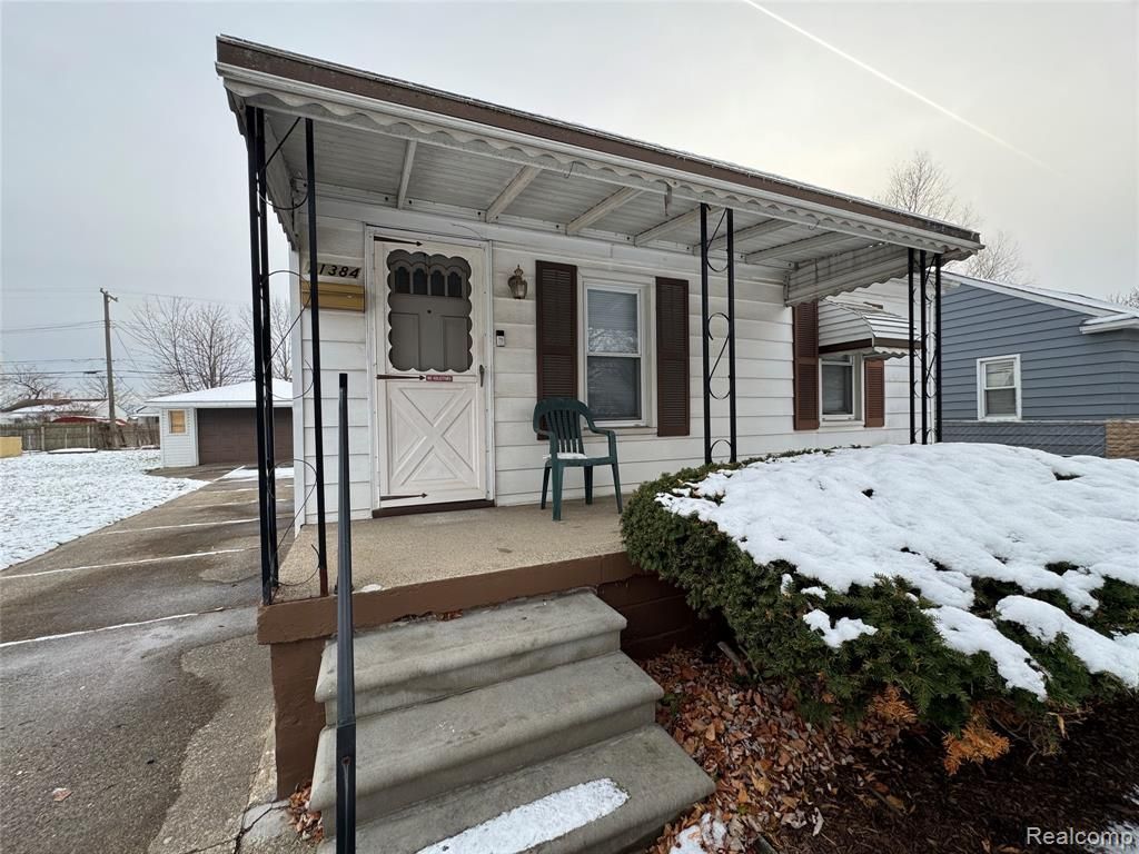 11384 Cadillac Avenue, Warren, MI 48089 Main Photo