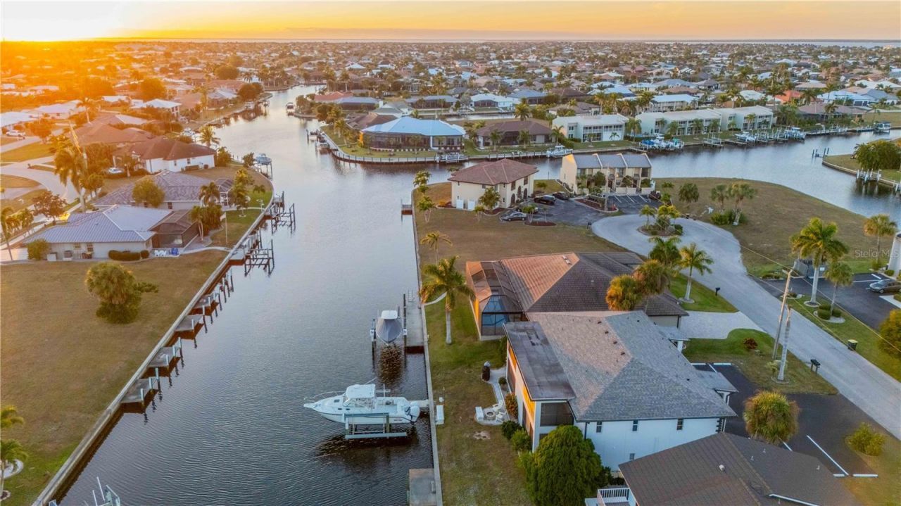 1432 Mediterranean Drive, Unit 2B, Punta Gorda, FL 33950 Photo