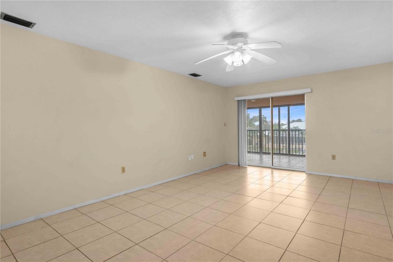 1432 Mediterranean Drive, Unit 2B, Punta Gorda, FL 33950 Photo