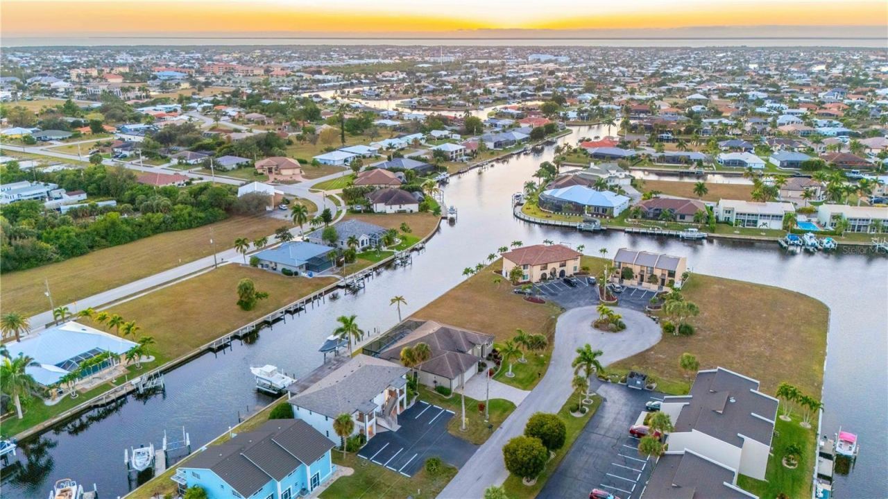 1432 Mediterranean Drive, Unit 2B, Punta Gorda, FL 33950 Photo
