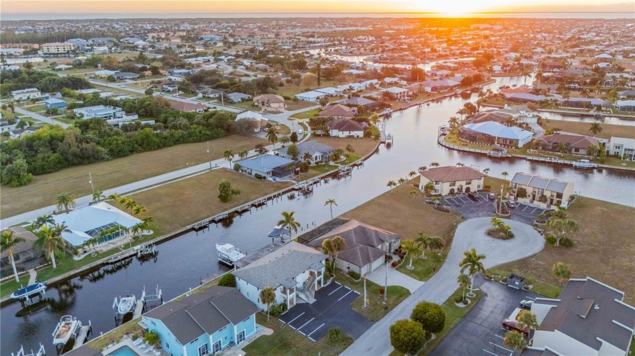 1432 Mediterranean Drive, Unit 2B, Punta Gorda, FL 33950 Photo