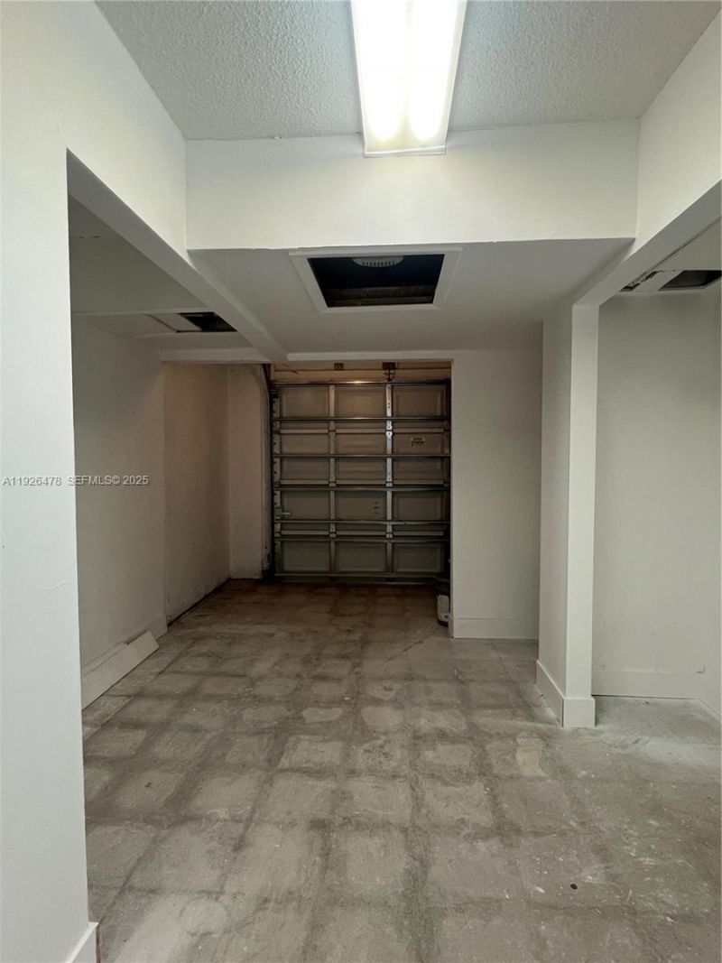 20610 NE 7th Ct, Miami, FL 33179 Photo