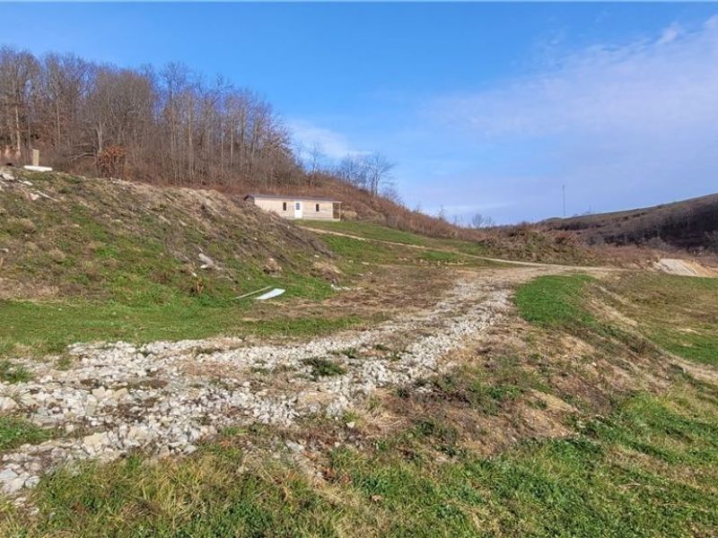 5619 Post Boy Road, Newcomerstown, OH 43832 Photo 11