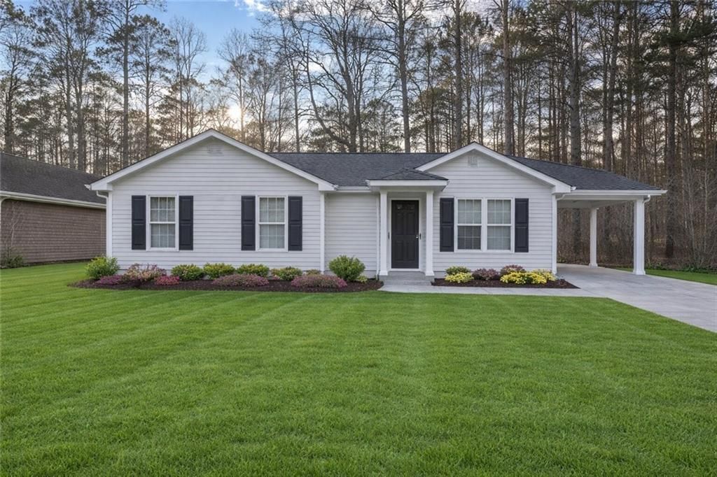 6385 Emerald Pointe Circle, College Park, GA 30349 Main Photo
