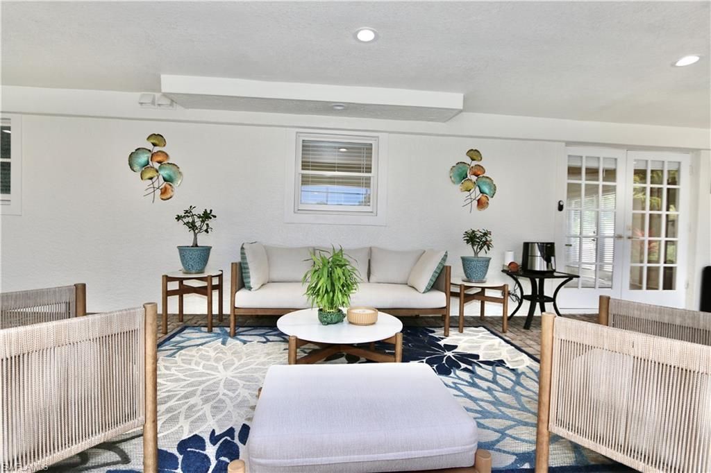 2061 Santa Barbara Blvd, Naples, FL 34116 Photo