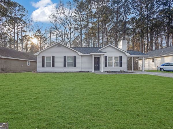 6385 Emerald Pointe Circle, College Park, GA 30349