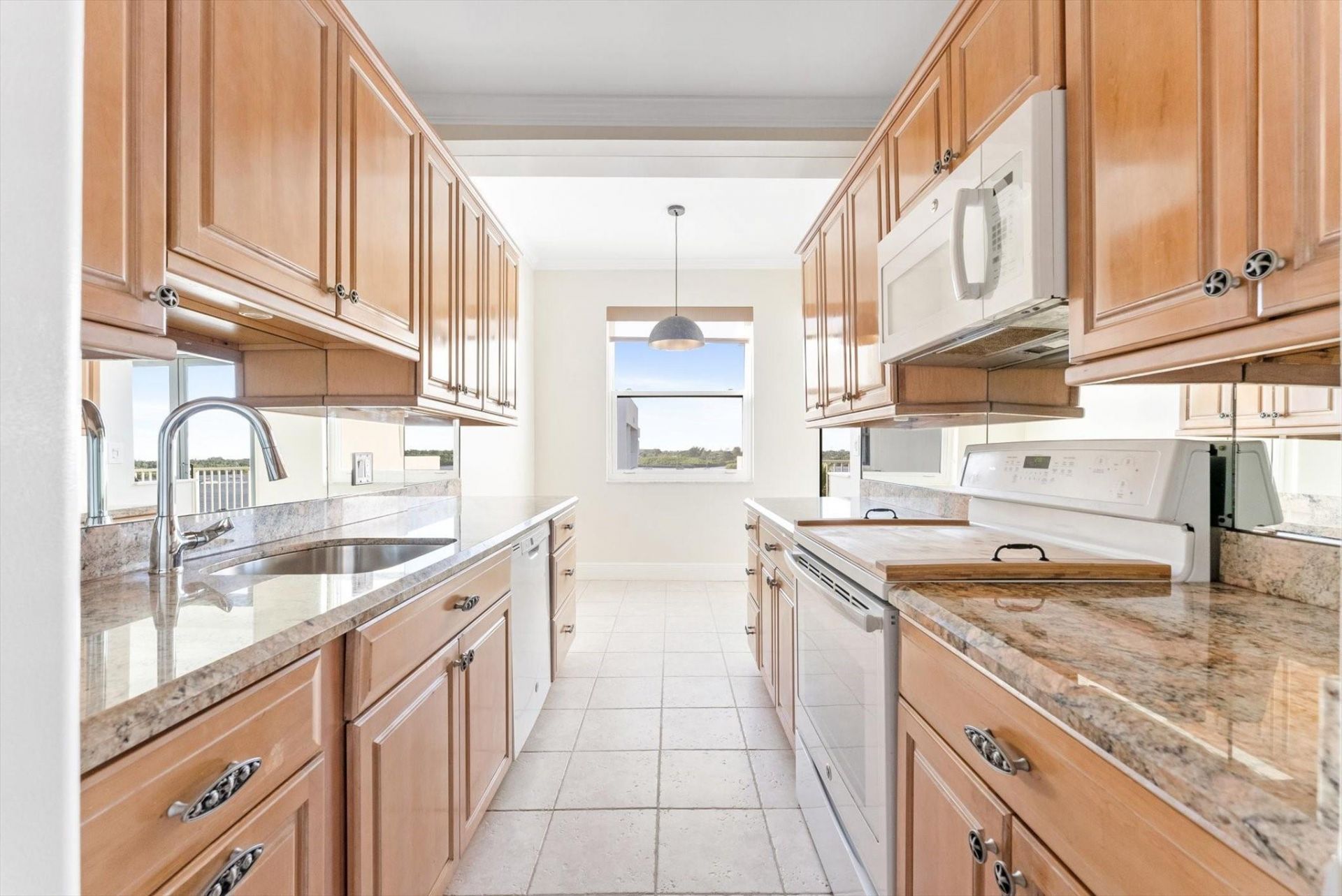 2860 S Ocean Blvd, Unit 601, Palm Beach, FL 33480 Photo