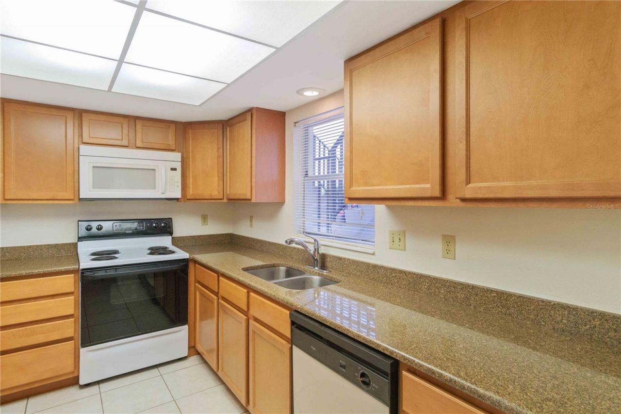 1432 Mediterranean Drive, Unit 1B, Punta Gorda, FL 33950 Photo