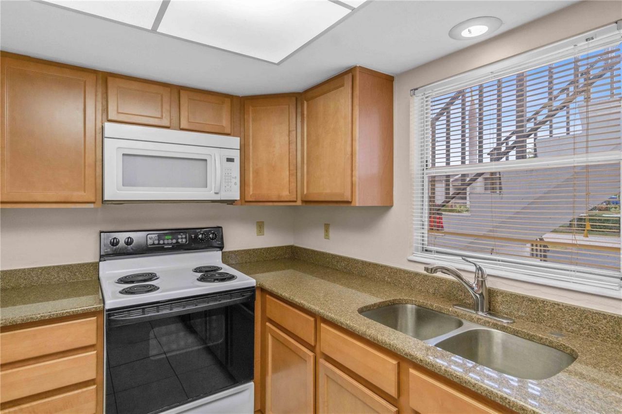 1432 Mediterranean Drive, Unit 1B, Punta Gorda, FL 33950 Photo