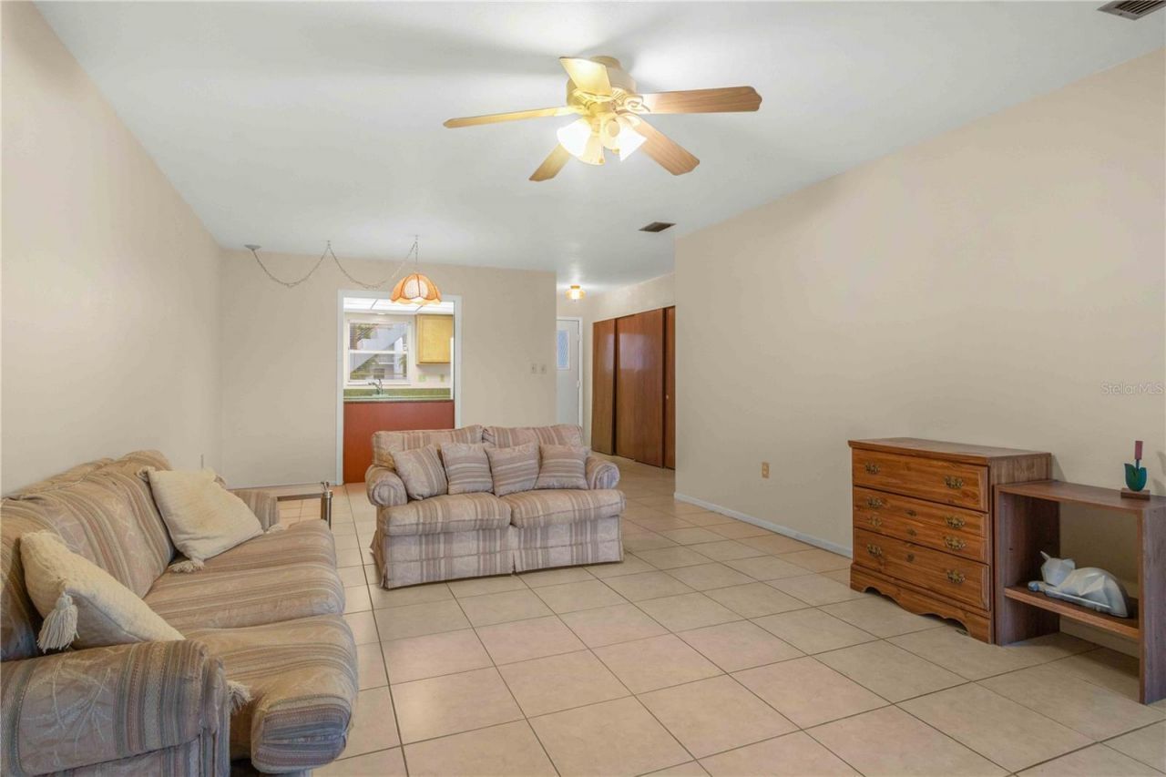 1432 Mediterranean Drive, Unit 1B, Punta Gorda, FL 33950 Photo