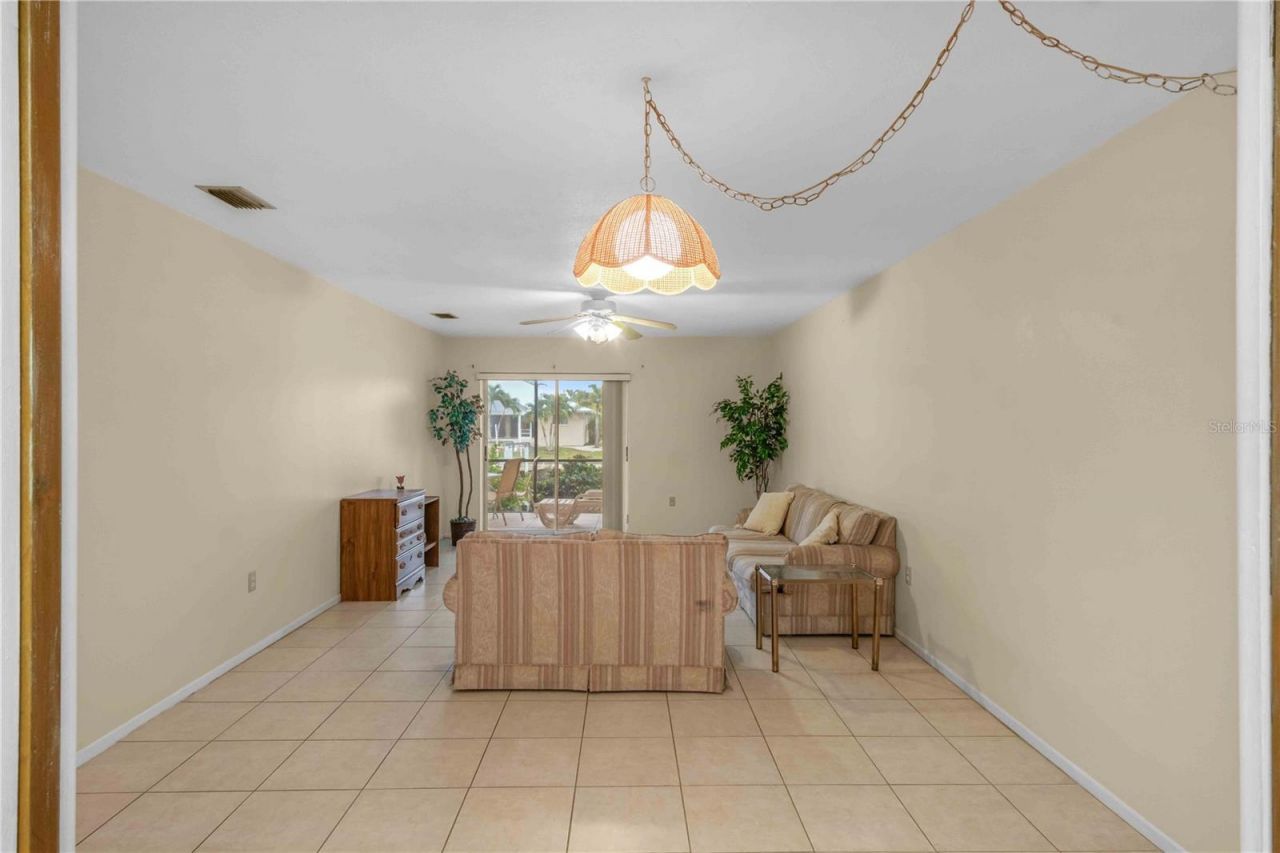 1432 Mediterranean Drive, Unit 1B, Punta Gorda, FL 33950 Photo
