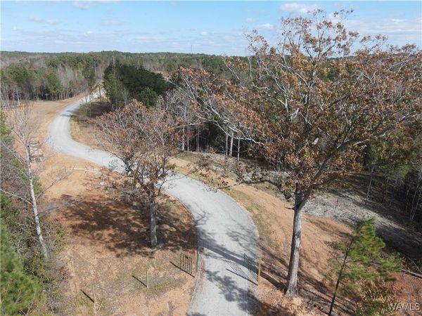 22 Cedar Ridge, Northport, AL 35475