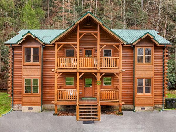 315 Caney Creek Rd, Pigeon Forge, TN 37863