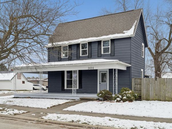 301 W Columbus Street, Mount Sterling, OH 43143