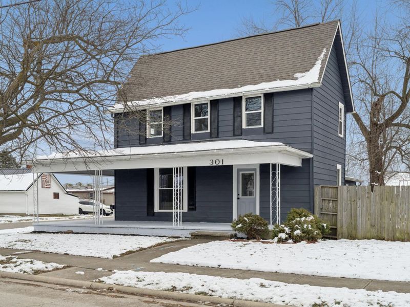 301 W Columbus Street, Mount Sterling, OH 43143 Photo 1