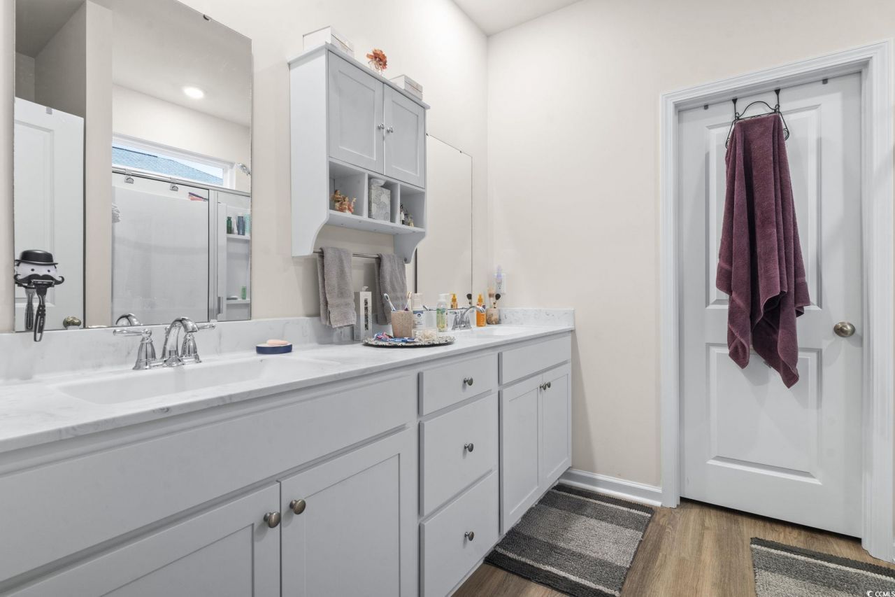 327 Vaccaro Dr. Photo 24