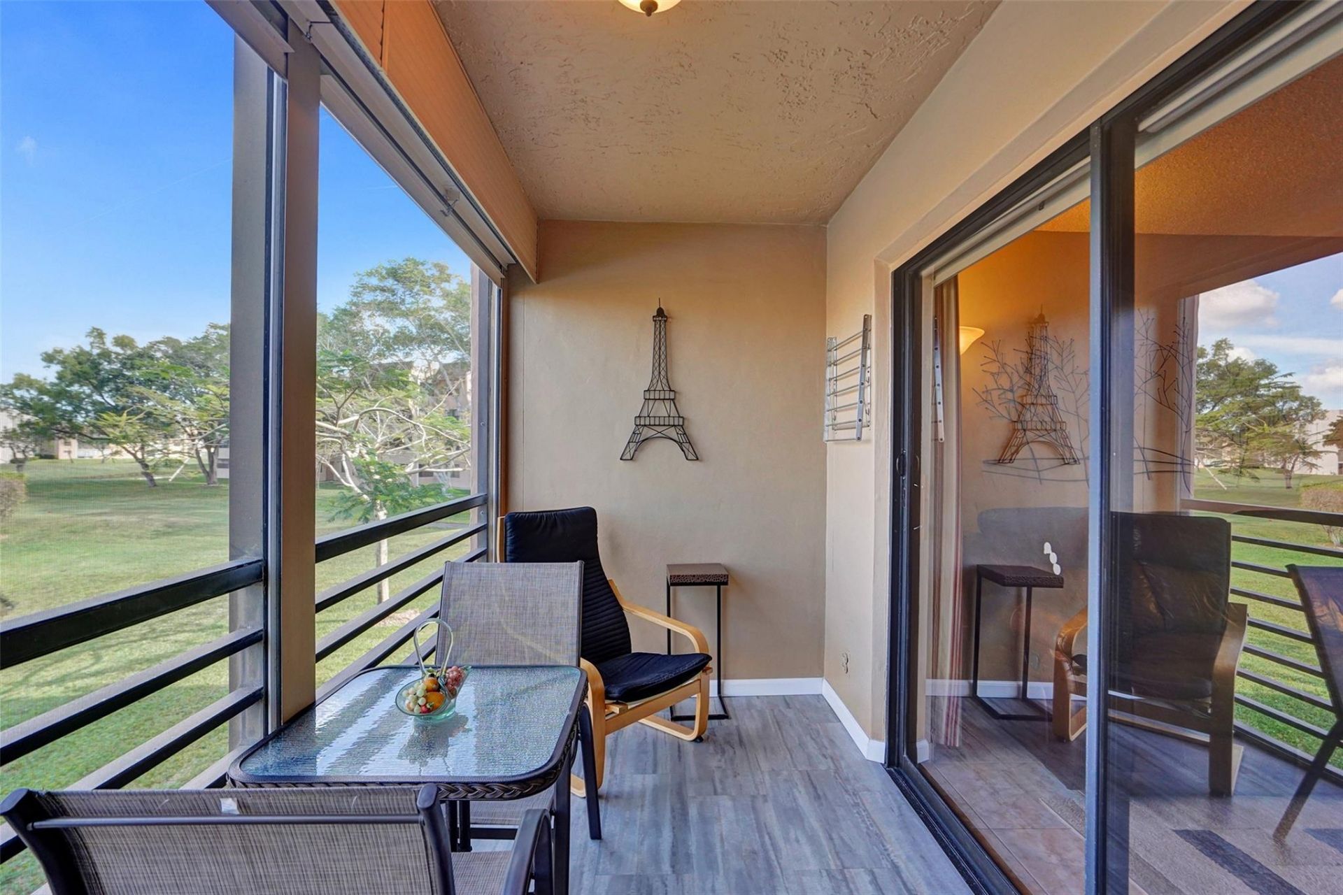 10467 Sunrise Lakes Boulevard, Unit 210, Sunrise, FL 33322 Photo