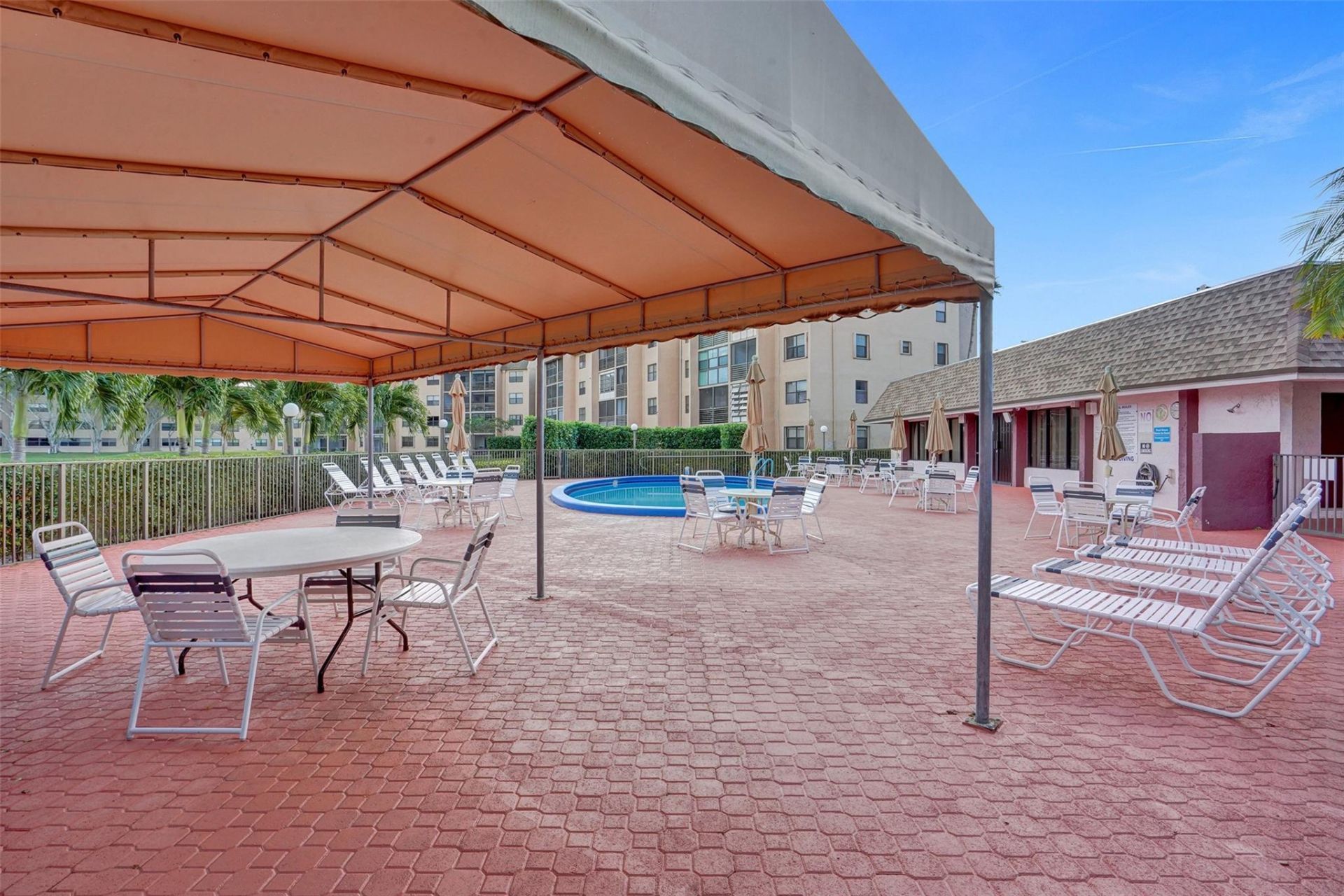 10467 Sunrise Lakes Boulevard, Unit 210, Sunrise, FL 33322 Photo