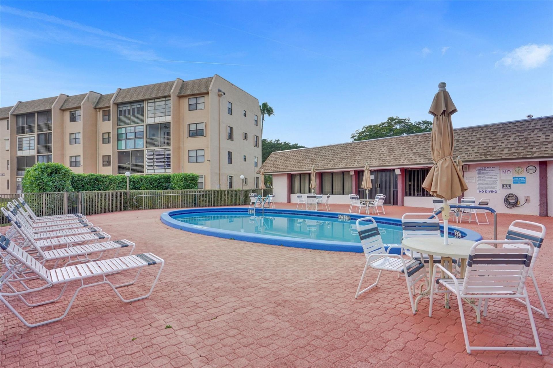 10467 Sunrise Lakes Boulevard, Unit 210, Sunrise, FL 33322 Photo