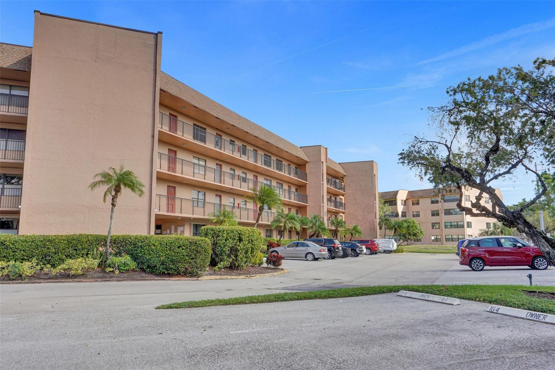 10467 Sunrise Lakes Boulevard, Unit 210, Sunrise, FL 33322 Photo
