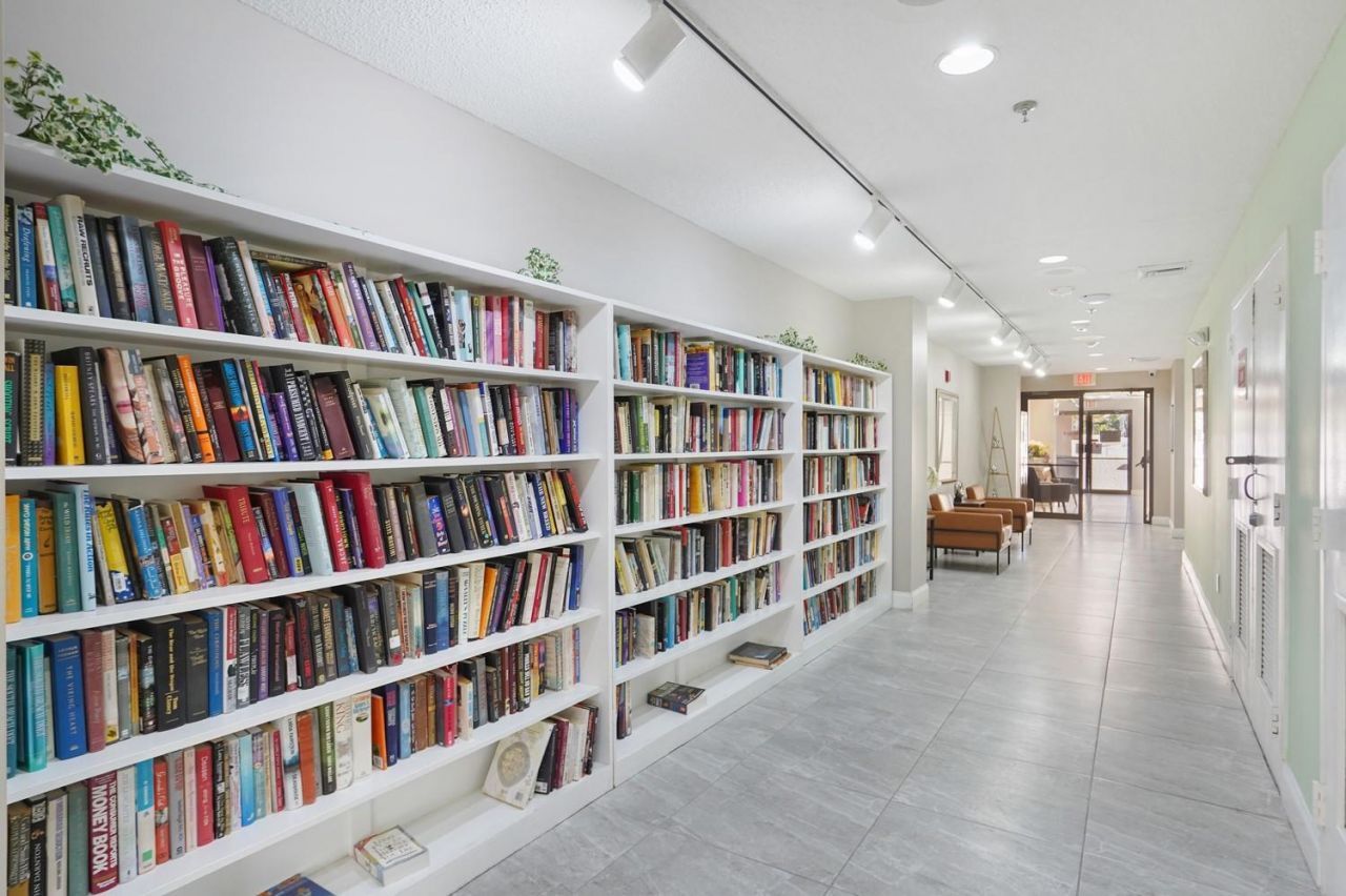 10467 Sunrise Lakes Boulevard, Unit 210, Sunrise, FL 33322 Photo