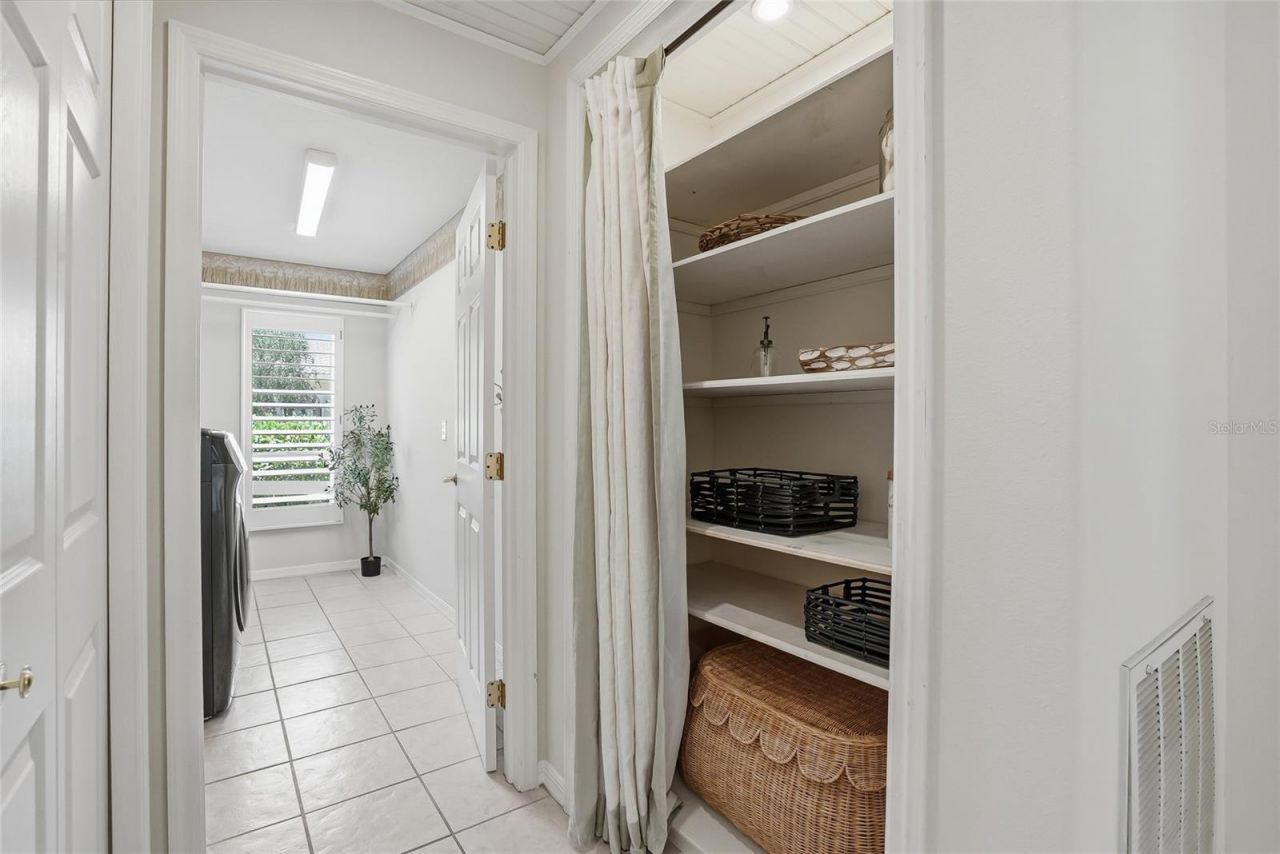 777 Cattail Court Ne, Saint Petersburg, FL 33703 Photo