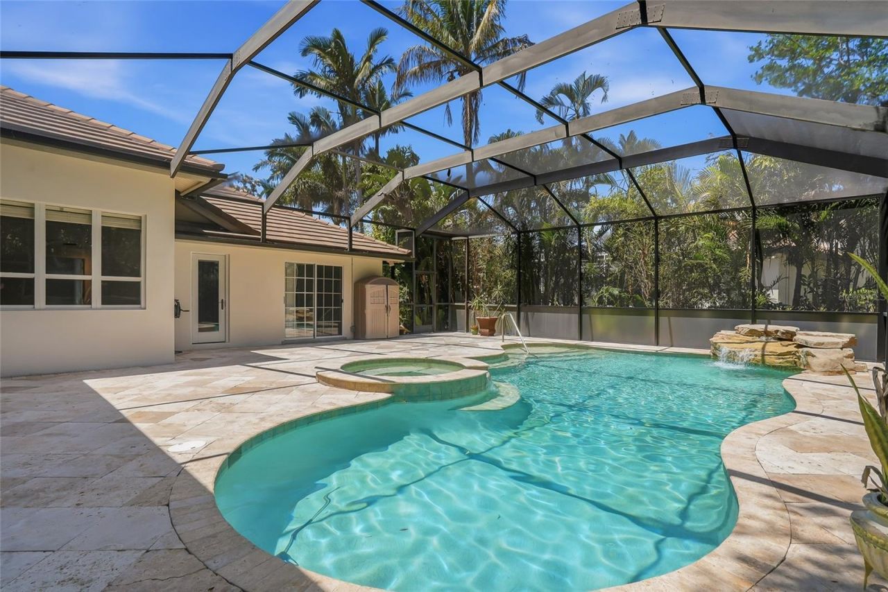777 Cattail Court Ne, Saint Petersburg, FL 33703 Photo