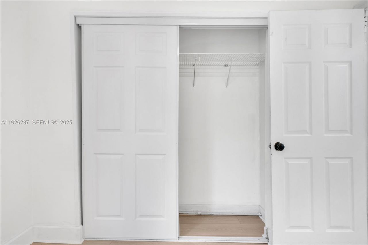 963 SW 6th St, Unit 2, Miami, FL 33130 Photo