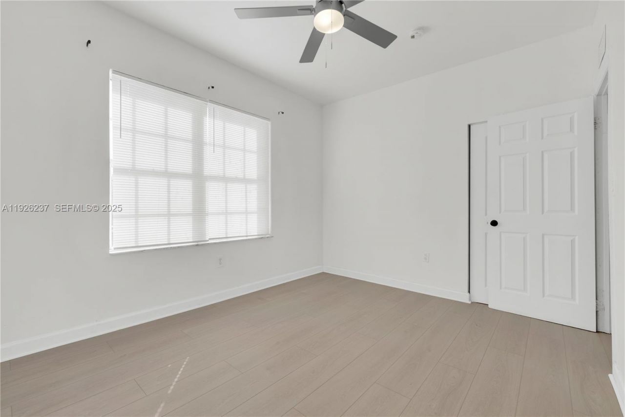 963 SW 6th St, Unit 2, Miami, FL 33130 Photo