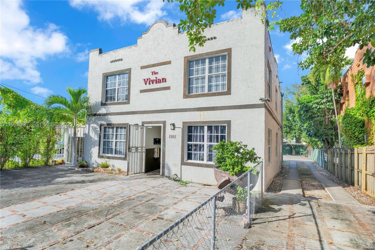 963 SW 6th St, Unit 2, Miami, FL 33130 Photo