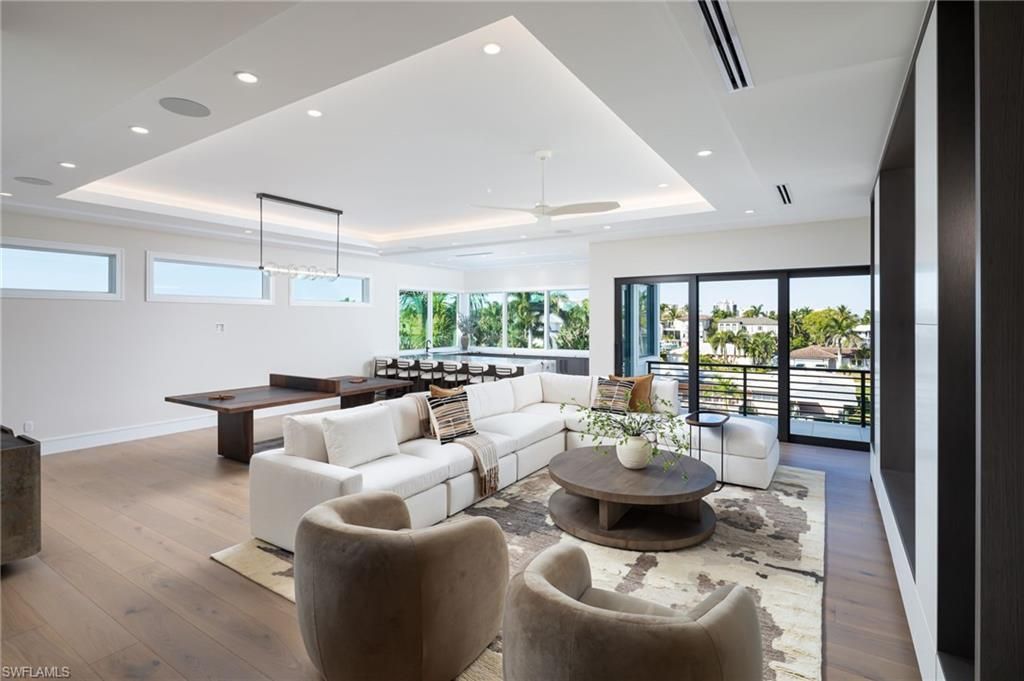 223 Bayview Ave, Naples, FL 34108 Photo