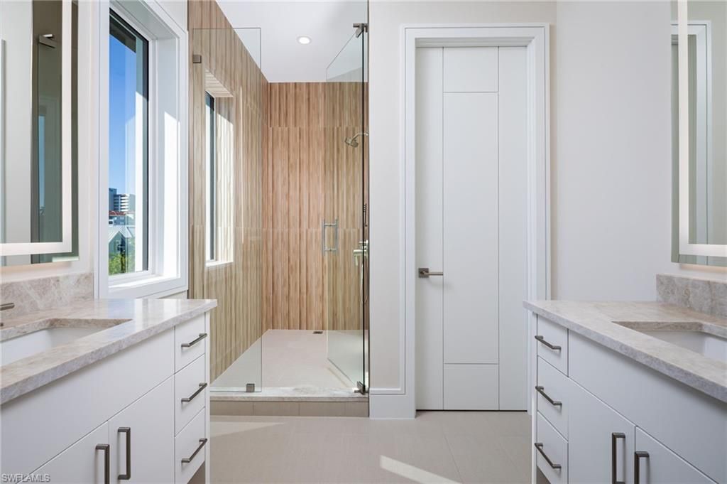 223 Bayview Ave, Naples, FL 34108 Photo