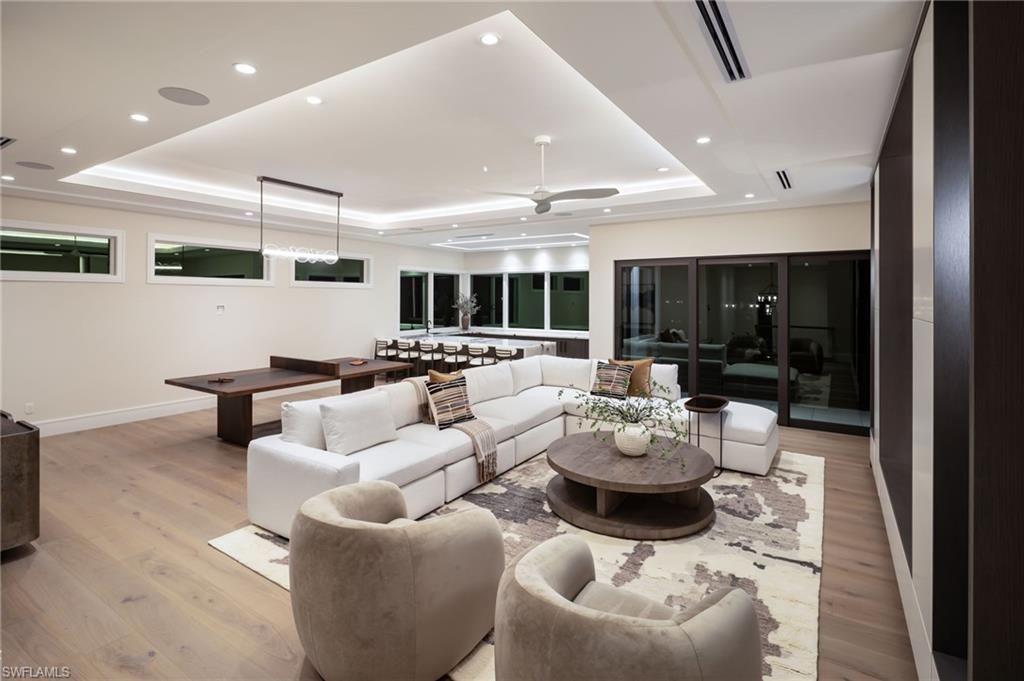 223 Bayview Ave, Naples, FL 34108 Photo