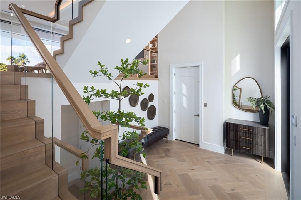 223 Bayview Ave, Naples, FL 34108 Photo