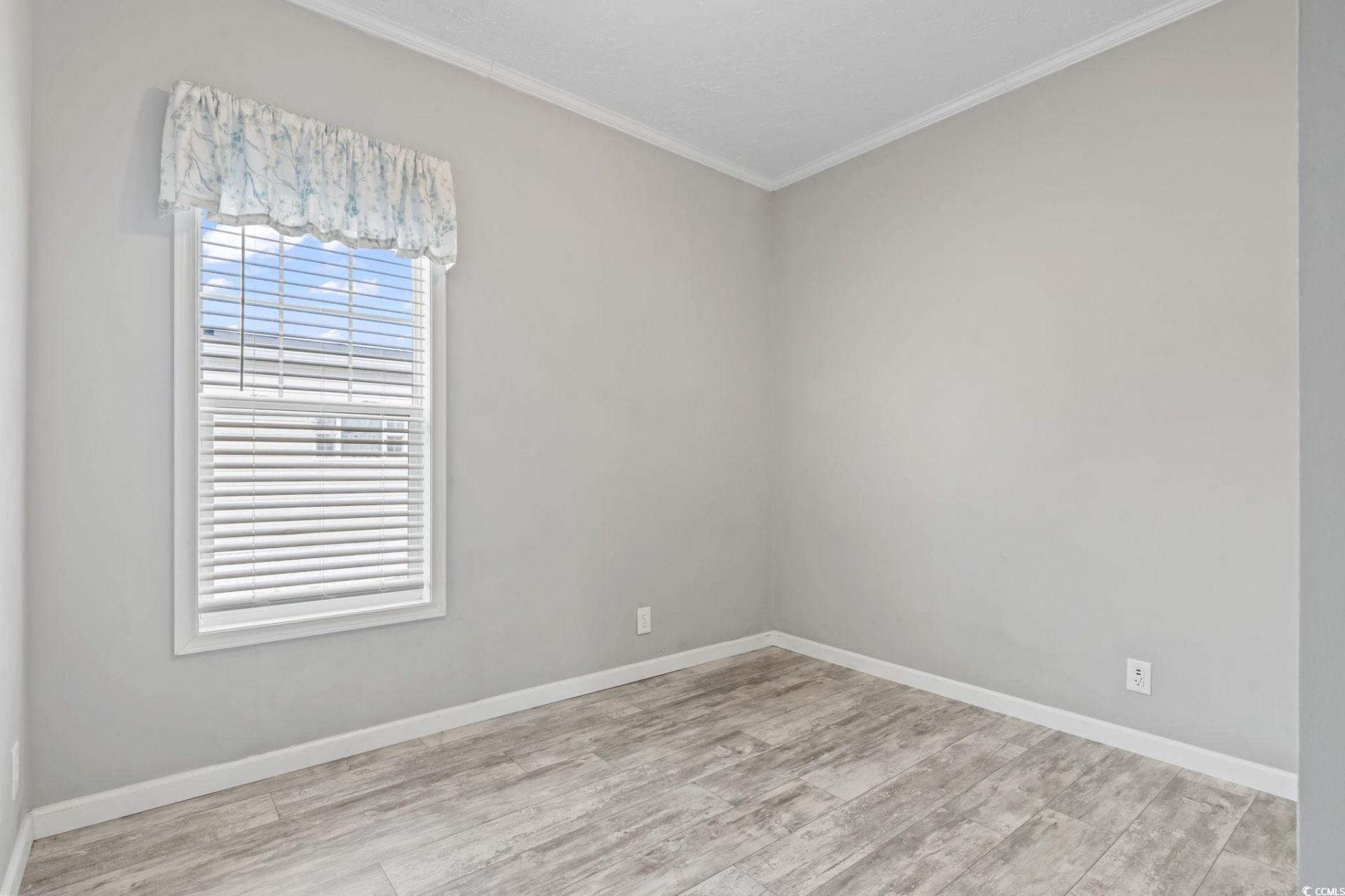 344 Hangar Ct. Photo 36