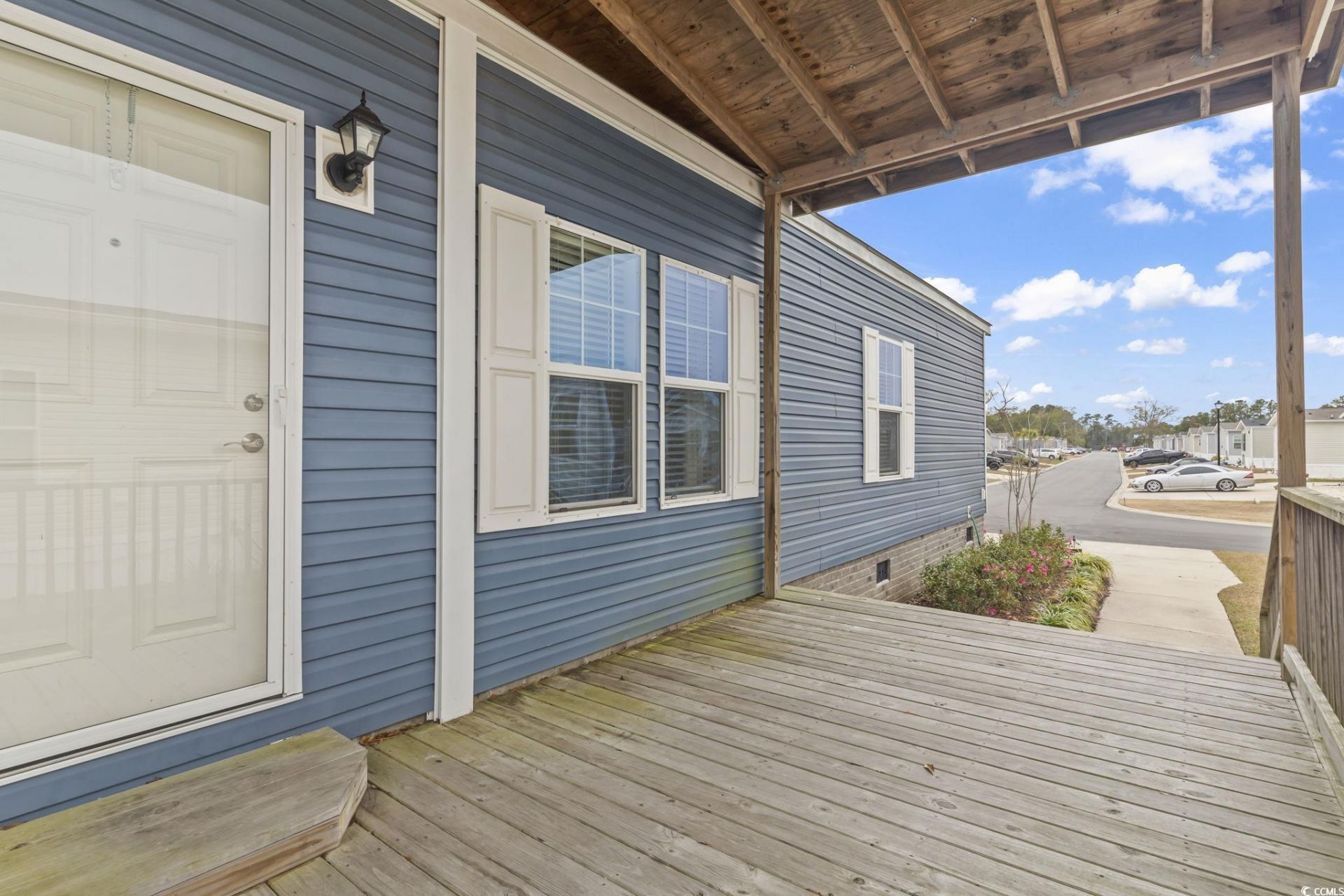 344 Hangar Ct. Photo 8
