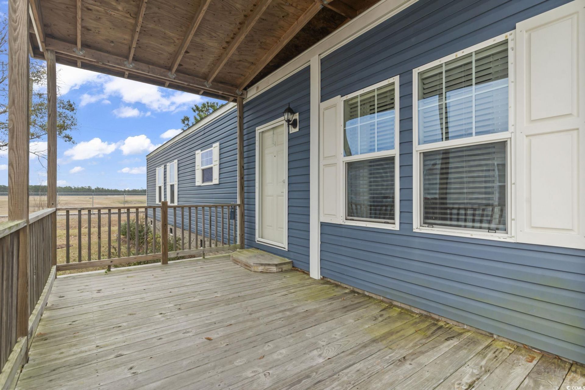 344 Hangar Ct. Photo 9