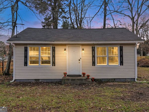 112 Oak Avenue SW, Griffin, GA 30224