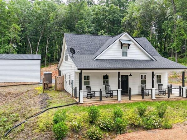 92 Autumn Path, Rockmart, GA 30153