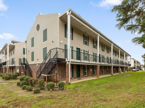 900 Mountain Creek Road, Unit # 162, Chattanooga, TN 37405