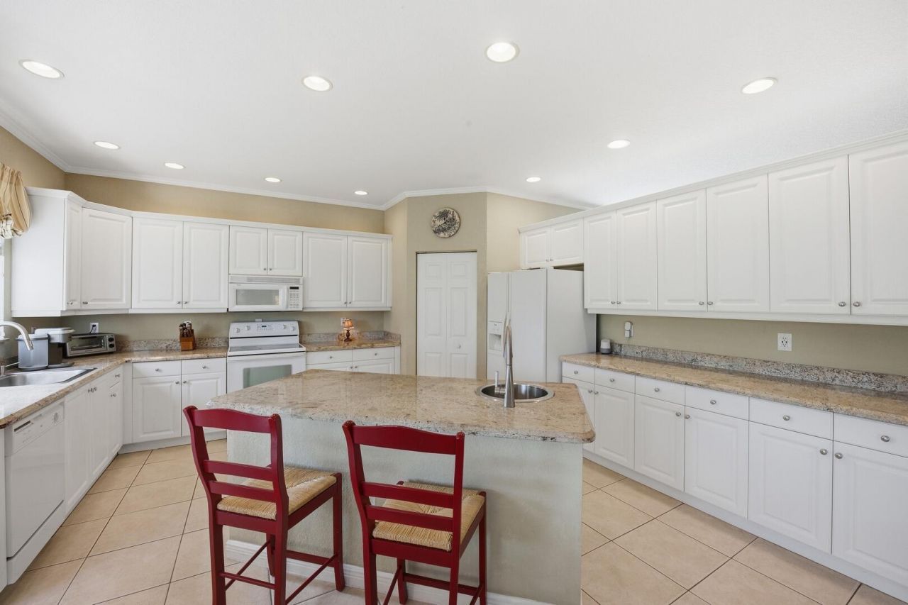 2462 Westmont Place, Royal Palm Beach, FL 33411 Photo