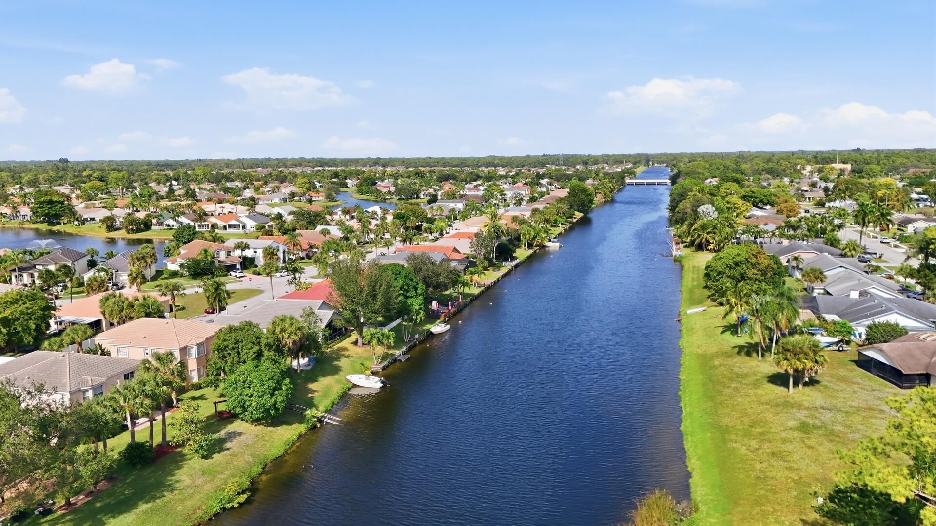 2462 Westmont Place, Royal Palm Beach, FL 33411 Photo