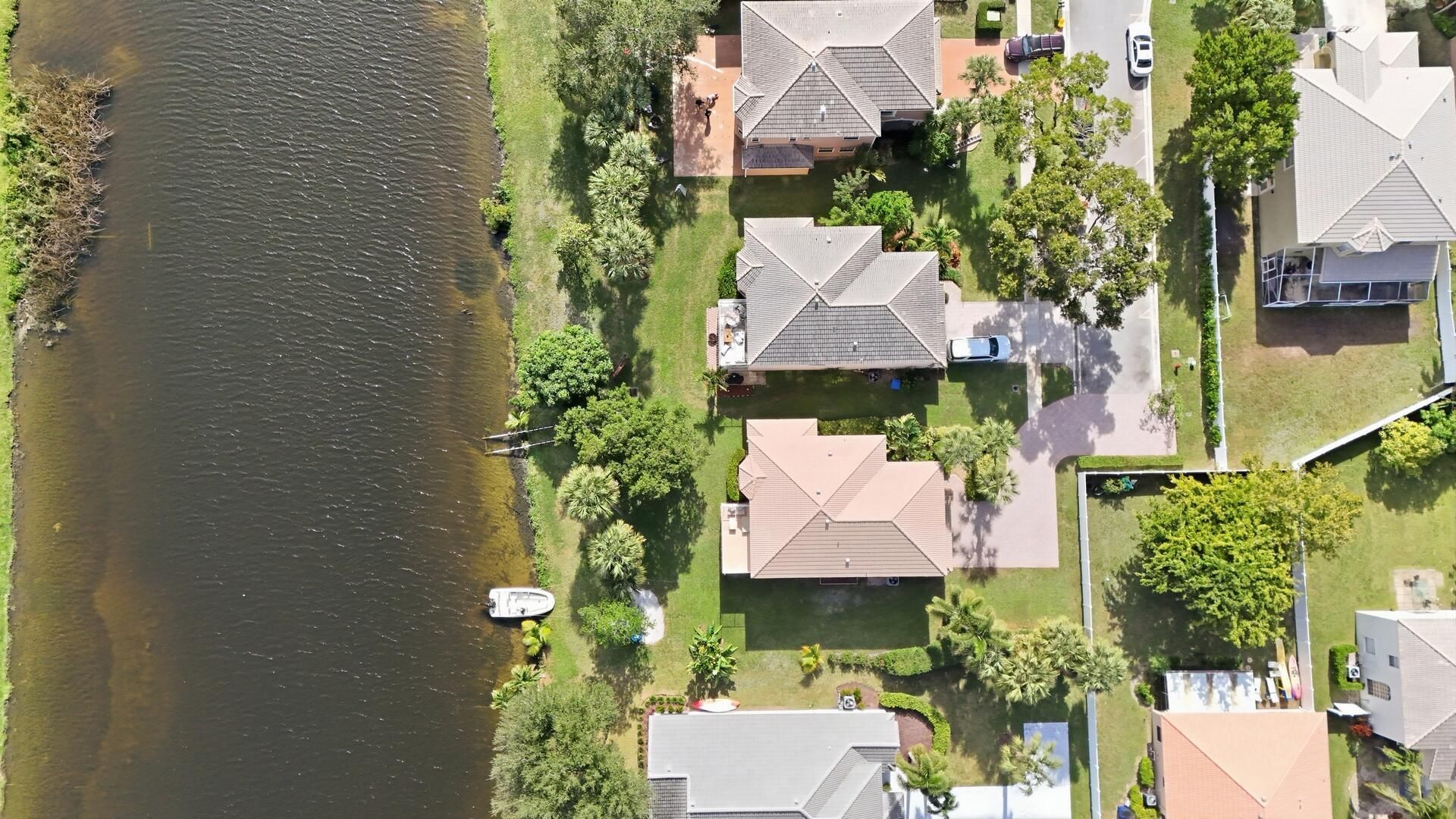 2462 Westmont Place, Royal Palm Beach, FL 33411 Photo