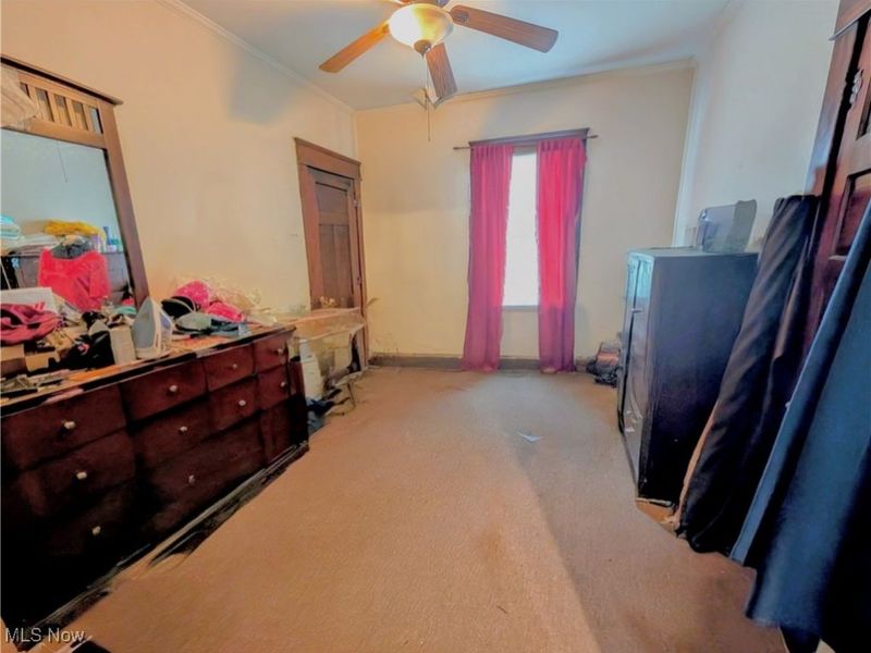 319 Crestmont Avenue NE, Canton, OH 44704 Photo 7