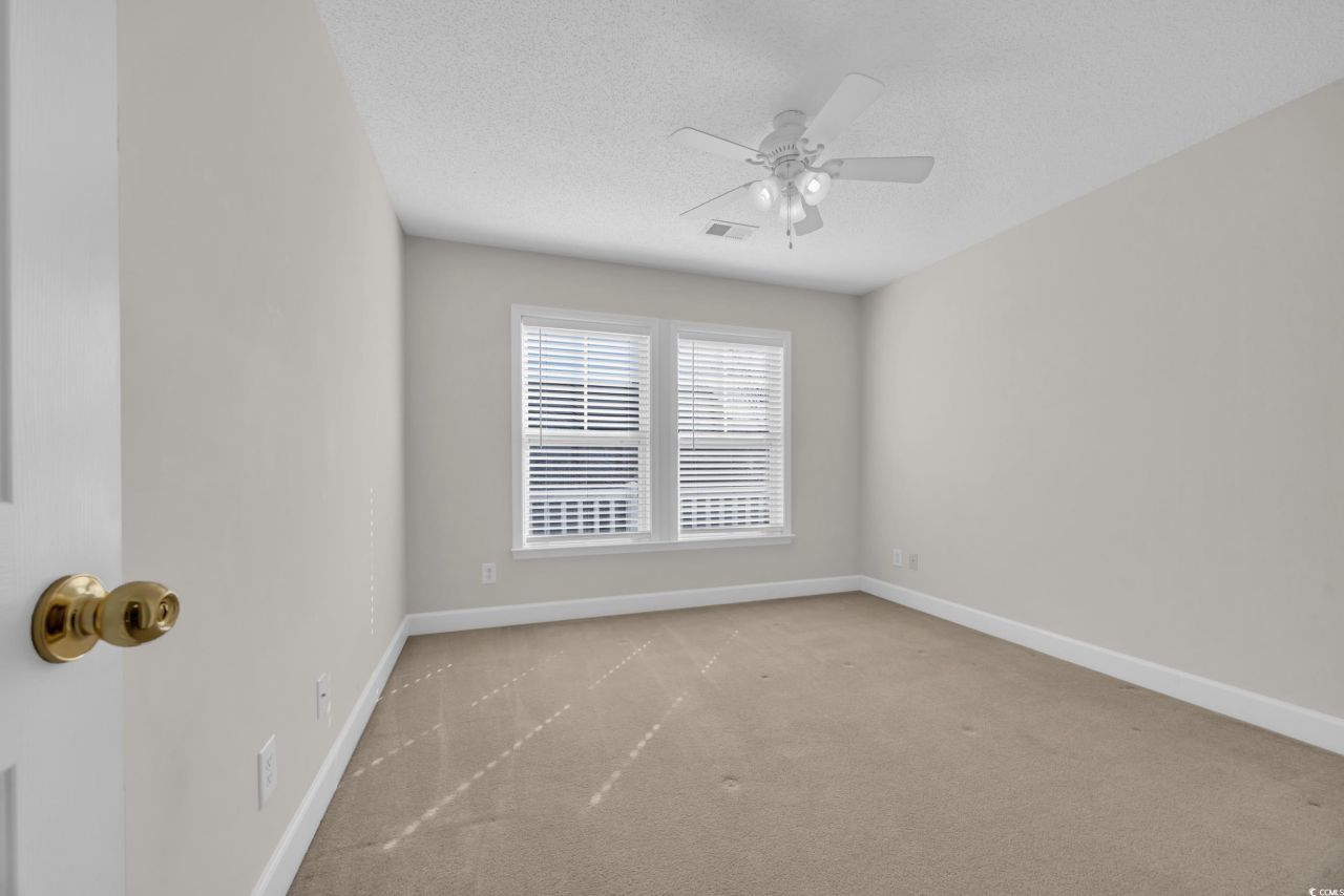 205 Threshing Way Photo 21