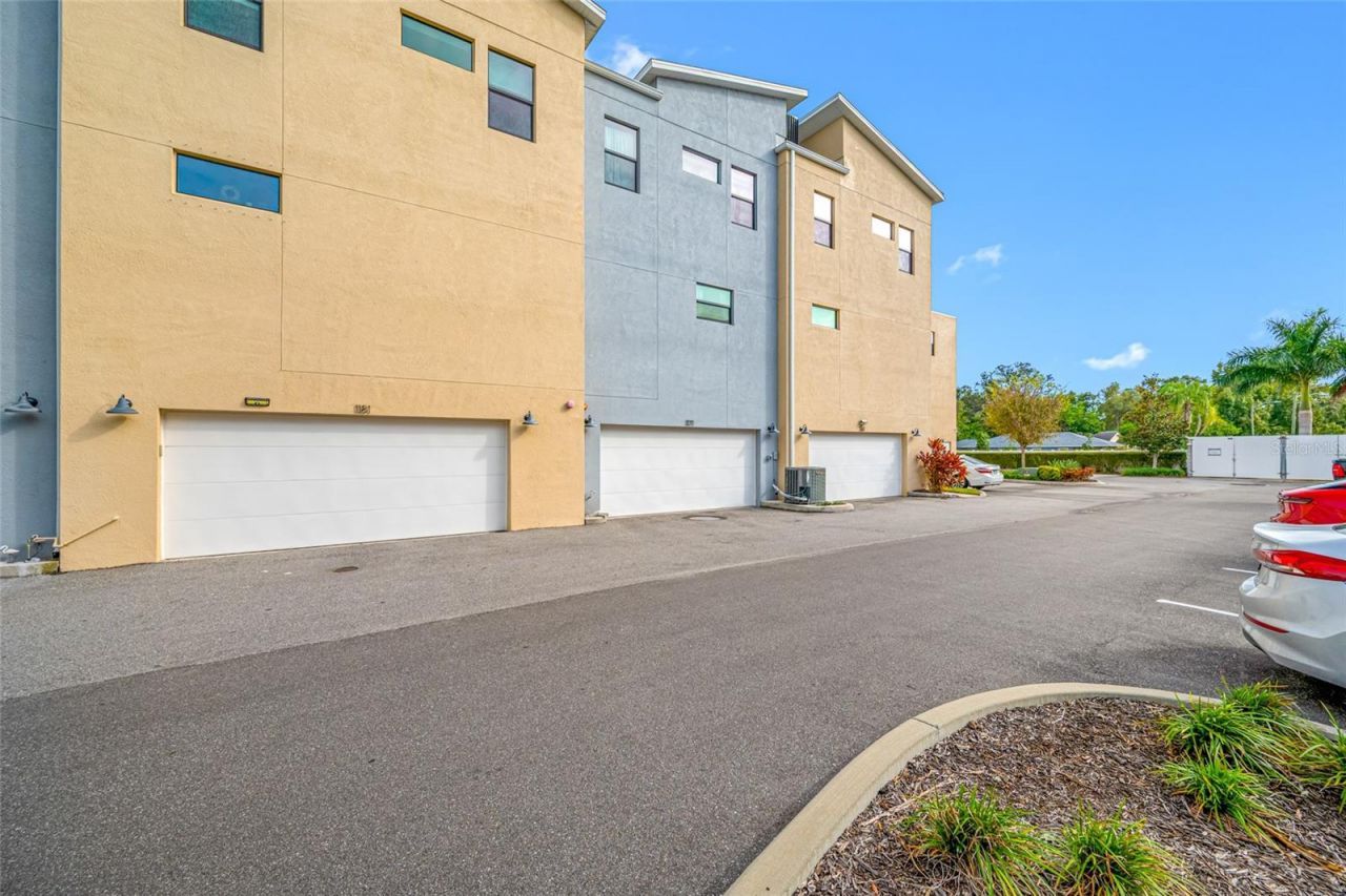 1171 25th Lane N, Saint Petersburg, FL 33713 Photo