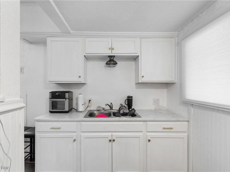 2823 Columbus Road NE, Canton, OH 44705 Photo 7