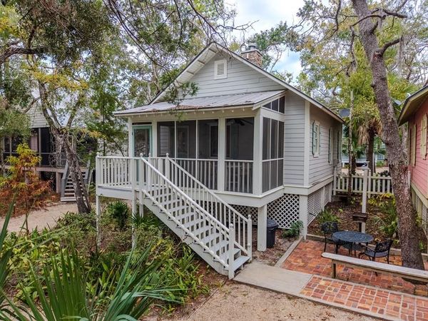 312 NE Lisette Ln, Steinhatchee, FL 32359